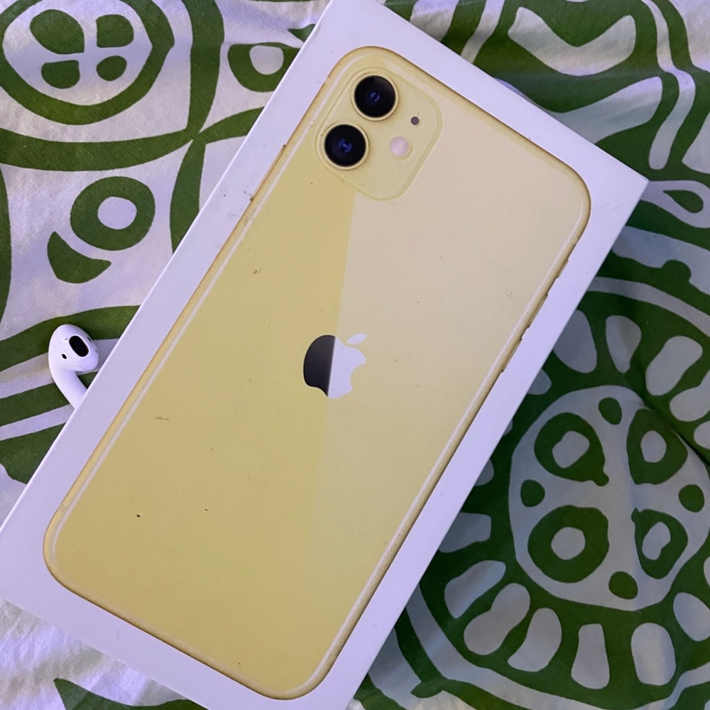 iPhone 11